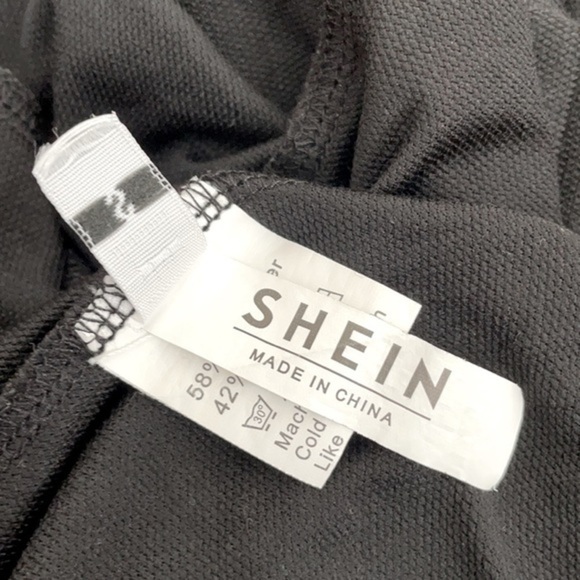 SHEIN | Women’s SHEIN Hands Graphic Drawstring Black Shorts Size Small. - Picture 3 of 6